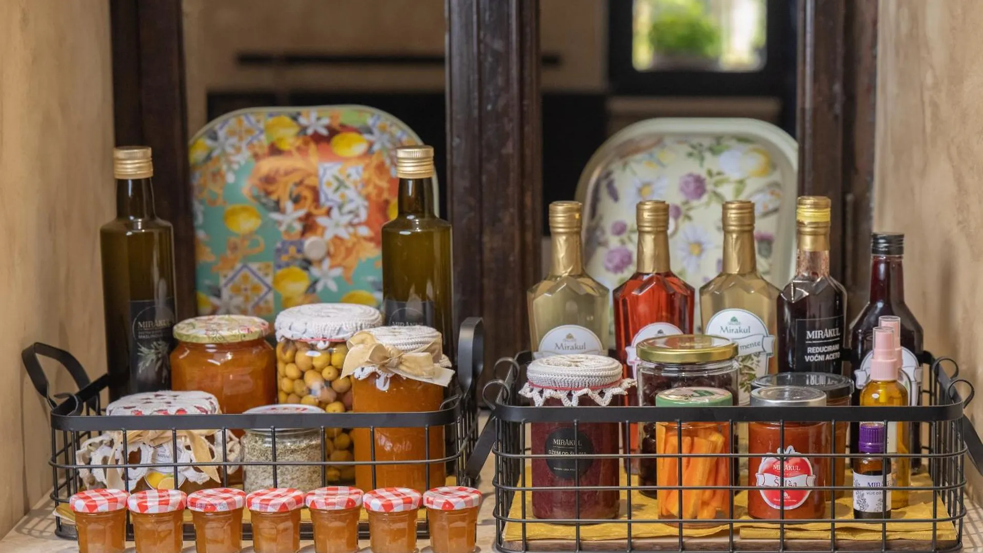Alojamento de Acomodação e Pequeno-almoço Marichi Residence Marici