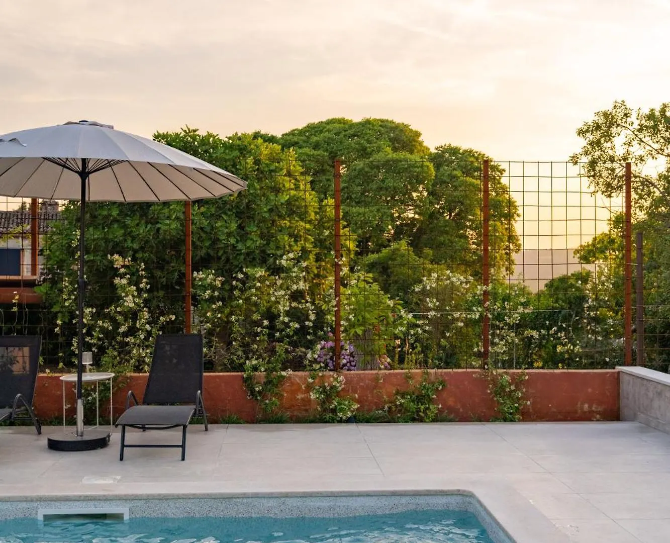 Alojamento de Acomodação e Pequeno-almoço Marichi Residence Marici